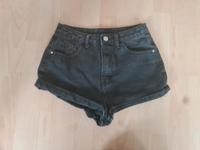 Hotpants mit Flammendruck Sachsen-Anhalt - Halle Vorschau