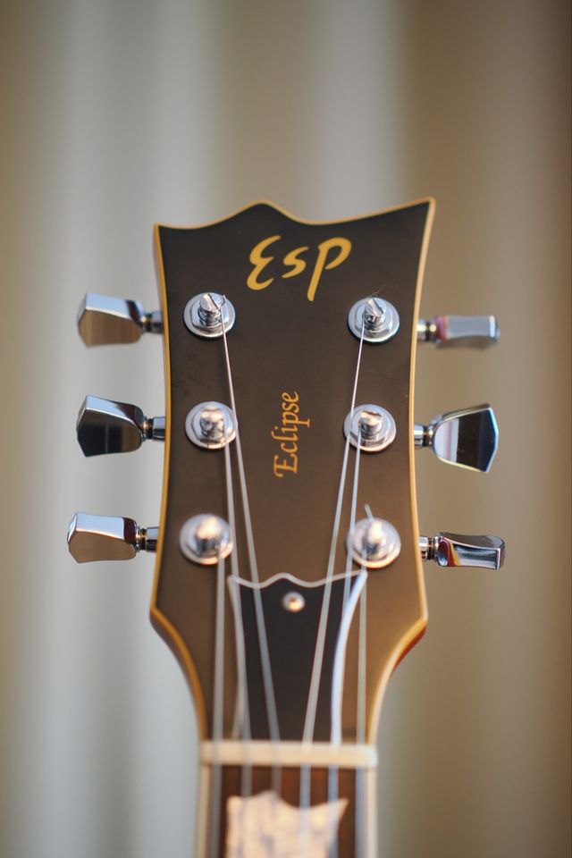 ESP Eclipse-II FM/SD VHB Standard Series Japan Vintage Honeyburst in Forchheim