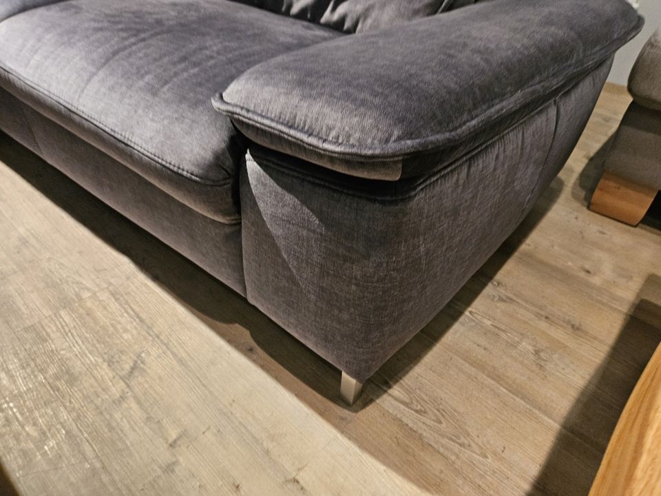 NEU Wohnlandschaft Couch Sofa 5x Kopfteilverstellung Staukasten % in Bocholt