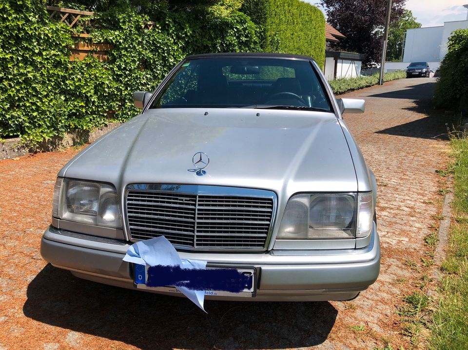 Mercedes W124 Cabrio E220 in Horhausen (Westerwald)