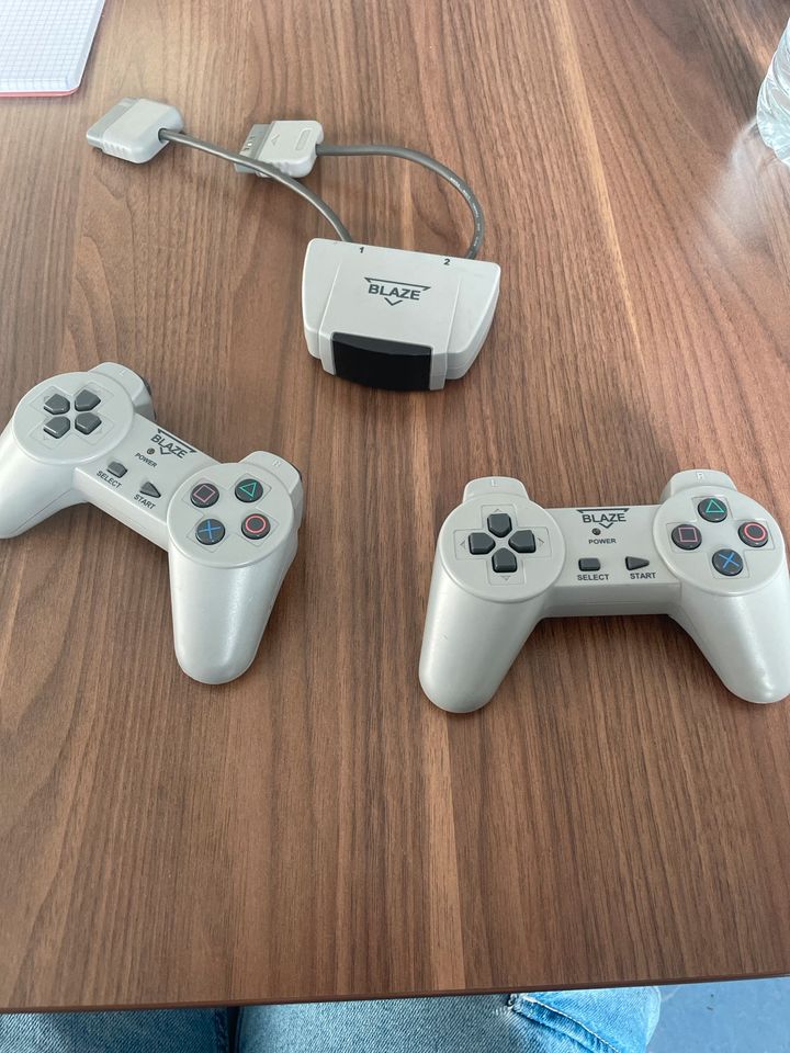 Sony PS One & PlayStation, Bluetooth Konsolen, Kabel Konsolen in Frankfurt am Main