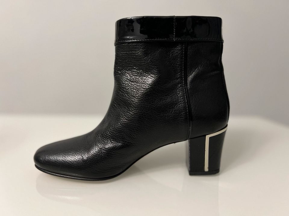 Designer FURLA Damen Stiefel Stiefeletten in Schwerin