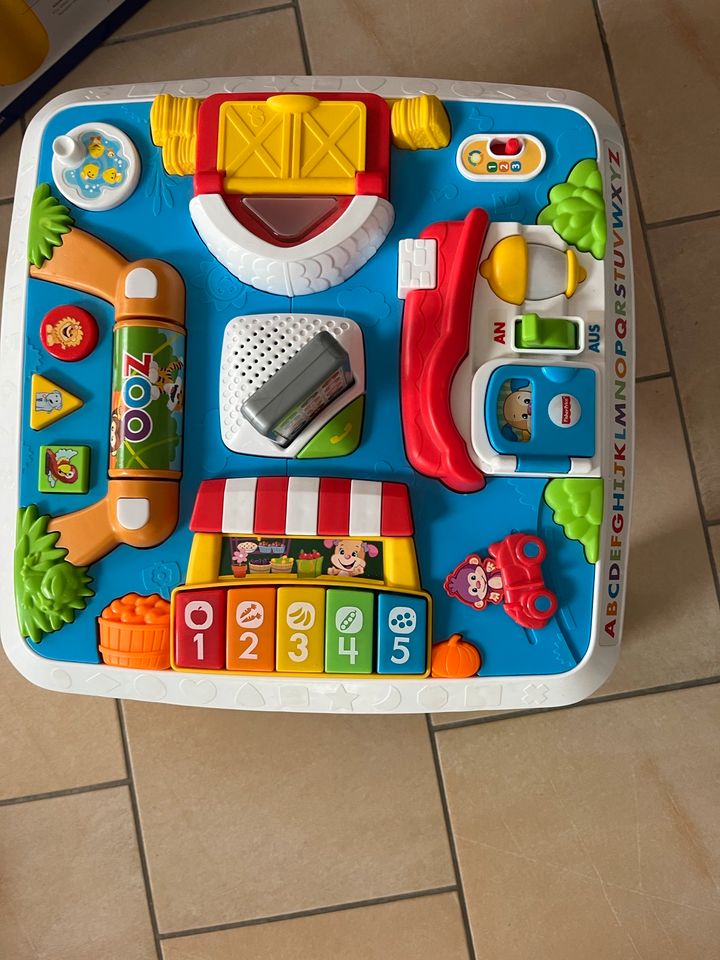 Fisher-Price Lernspaß Spieltisch in Trippstadt