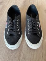 Superga Sneaker schwarz, Größe 36 Bayern - Kirchheim in Schwaben Vorschau