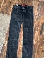 Hugo Boss Jeans schwarz Gr. 30/32 Saarland - Illingen Vorschau