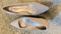 Pumps Tamaris Silber 39 NEU Hessen - Hanau Vorschau