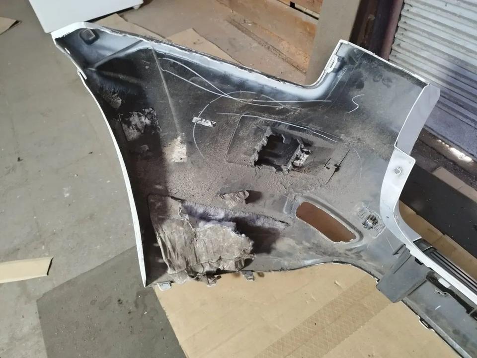 JEEP GRAND CHEROKEE WK2 SRT STOßSTANGE STOSSSTANGE HINTEN in Zittau