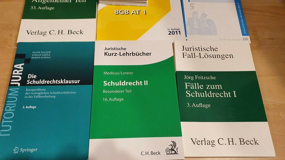 Recht Bürgerliches Gesetzbuch Schuldrecht in Köln