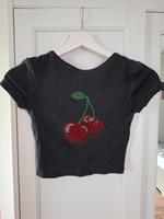 schönes Sommertshirt mit Strassdetails Bielefeld - Bielefeld (Innenstadt) Vorschau
