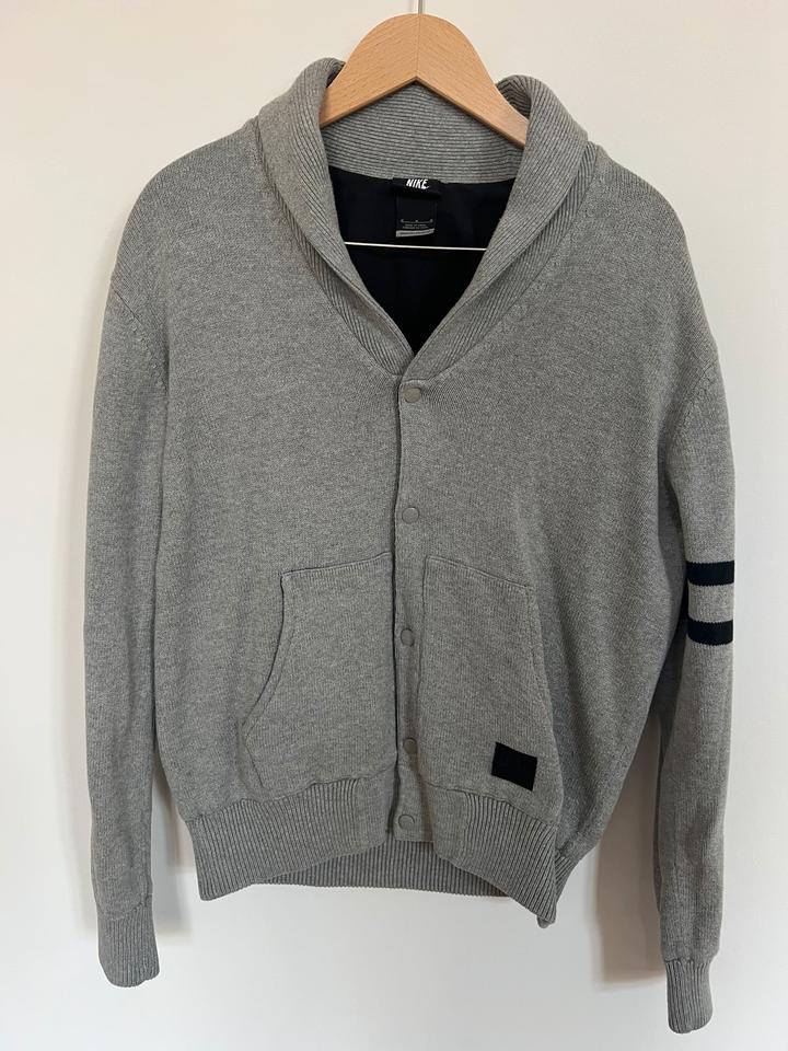 Nike Sportswear Baumwoll Strick Cardigan M NSW Strickjacke in Nagold
