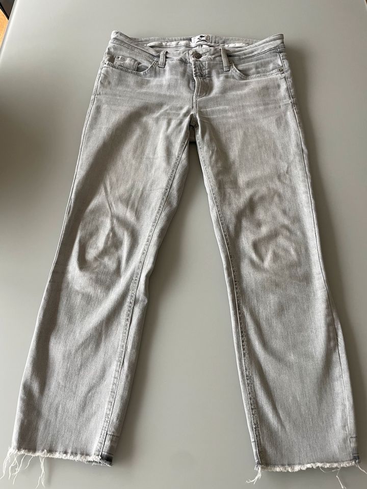 Cambio Jeans 7/8  L/XL in Bielefeld