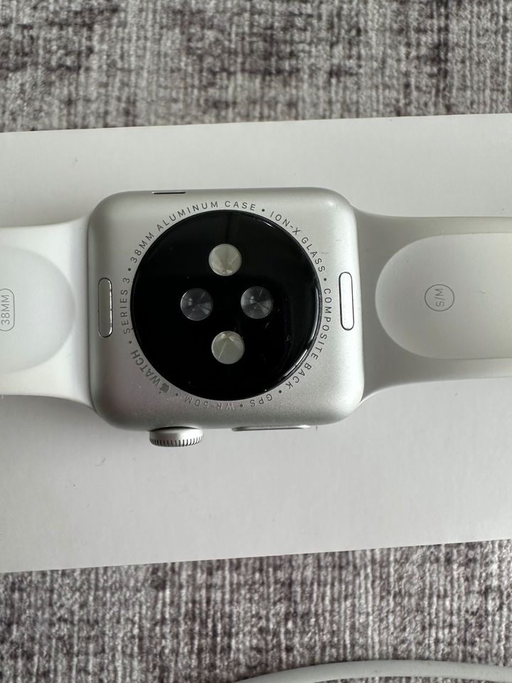 Apple Watch funktionsfähig in Nalbach