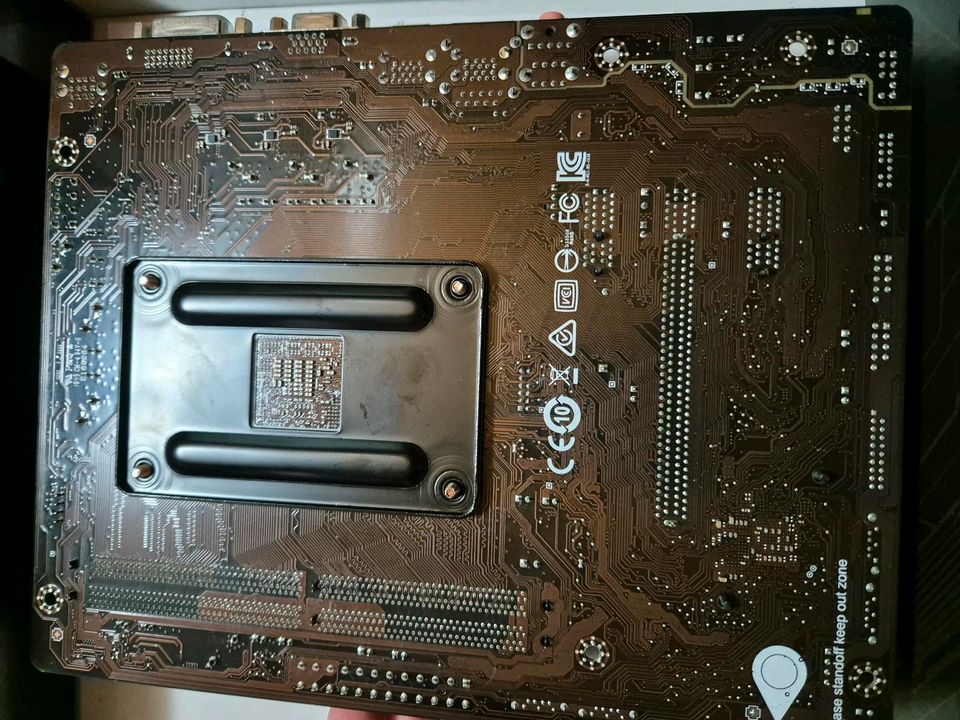 MSI PRO-E AMD A320 in Bünde