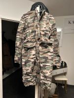 Camouflage mantel jacke mit kaputze Berlin - Neukölln Vorschau