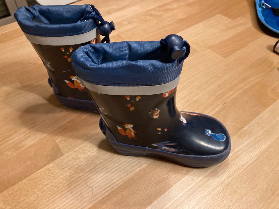 Kinder Stiefel gefüttert 22/23 in Reutlingen