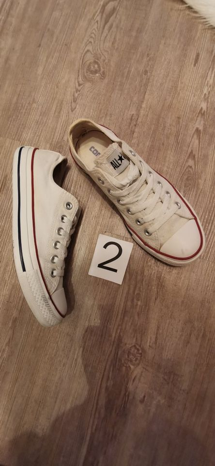 Converse Sneaker, Turnschuhe, Schuhe, Chucks Gr.38 in Niederwinkling