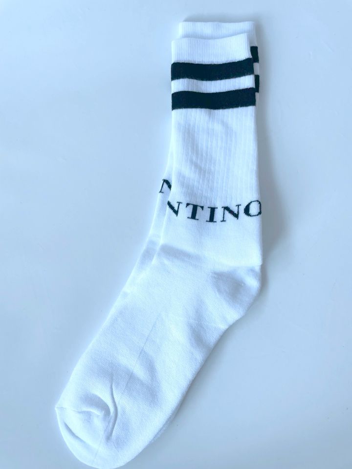 Valentino Garavani Herrensocken socks weiß Gr. S-M = 39-42 in Bergisch Gladbach