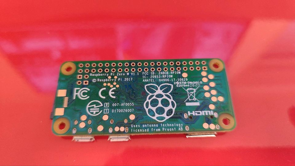 Raspberry Pi Zero W inkl. Kamera, Gehäuse & microSD in Leverkusen