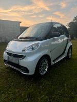 SMART 451  Coupe 1,0 Turbo 84PS Schwarz/Weiß Nordrhein-Westfalen - Espelkamp Vorschau