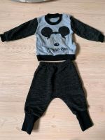 Pullover und Hose Zweiteiler Set mc Elci Baby Club Mikey Mouse 62 Niedersachsen - Schiffdorf Vorschau