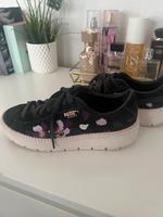 Puma Damenschuhe Plateu Gr.38 Nordrhein-Westfalen - Mönchengladbach Vorschau