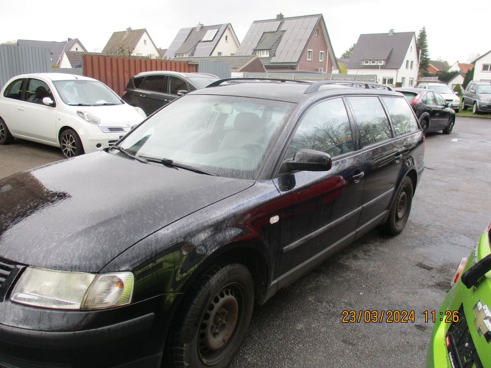 VW PASSAT 1,6 TÜV:01-2026 in Rietberg