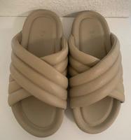 H&M Sommerschuhe Badelatschen Badeschuhe Gr.40 Hamburg-Mitte - Hamburg Hammerbrook Vorschau