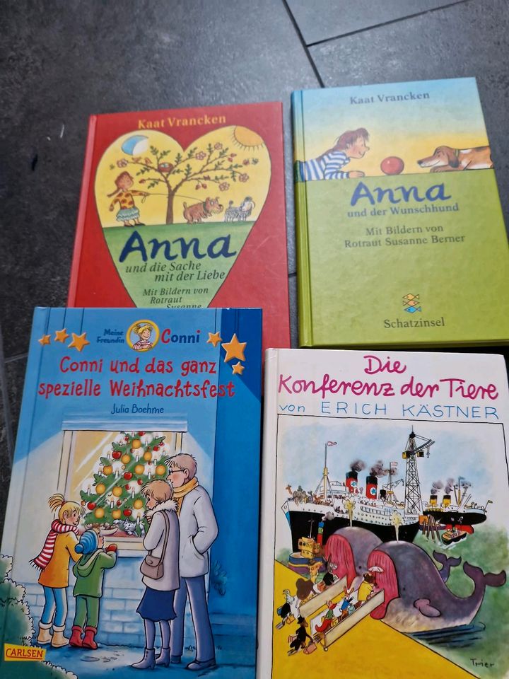 Paket: Bücher  in Brackenheim