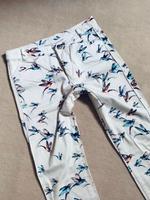 Hose Zara Röhre Skinny 34 Eisvogel Kolibri Vogel weiß blau stretc Hessen - Mühltal  Vorschau