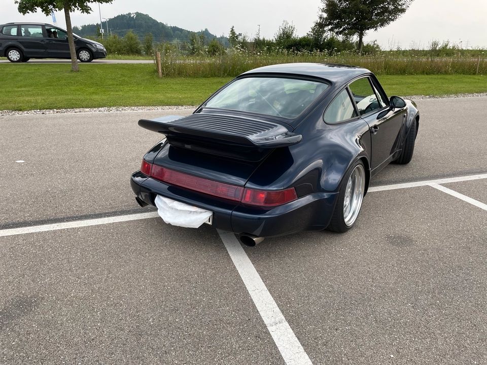 Porsche 964 C4 Turbolook Schalter H-Zulassung Recaro in Kempten