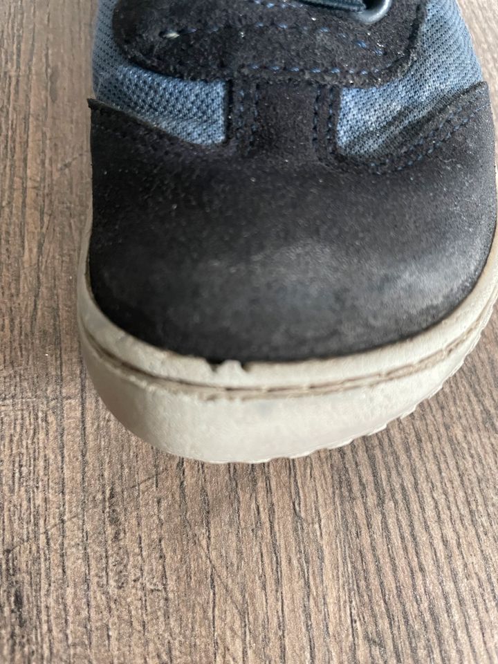 Filii Sneaker mit Klettverschluss Größe 27 in Kakau