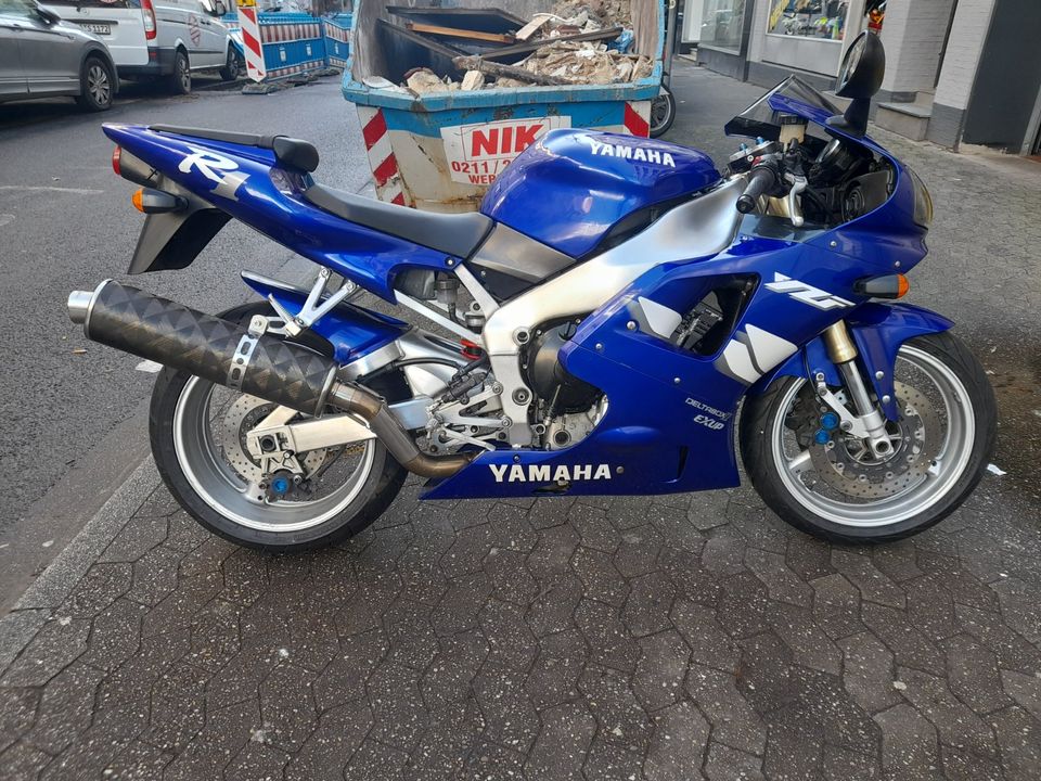 Yamaha YZF-R 1 in Düsseldorf