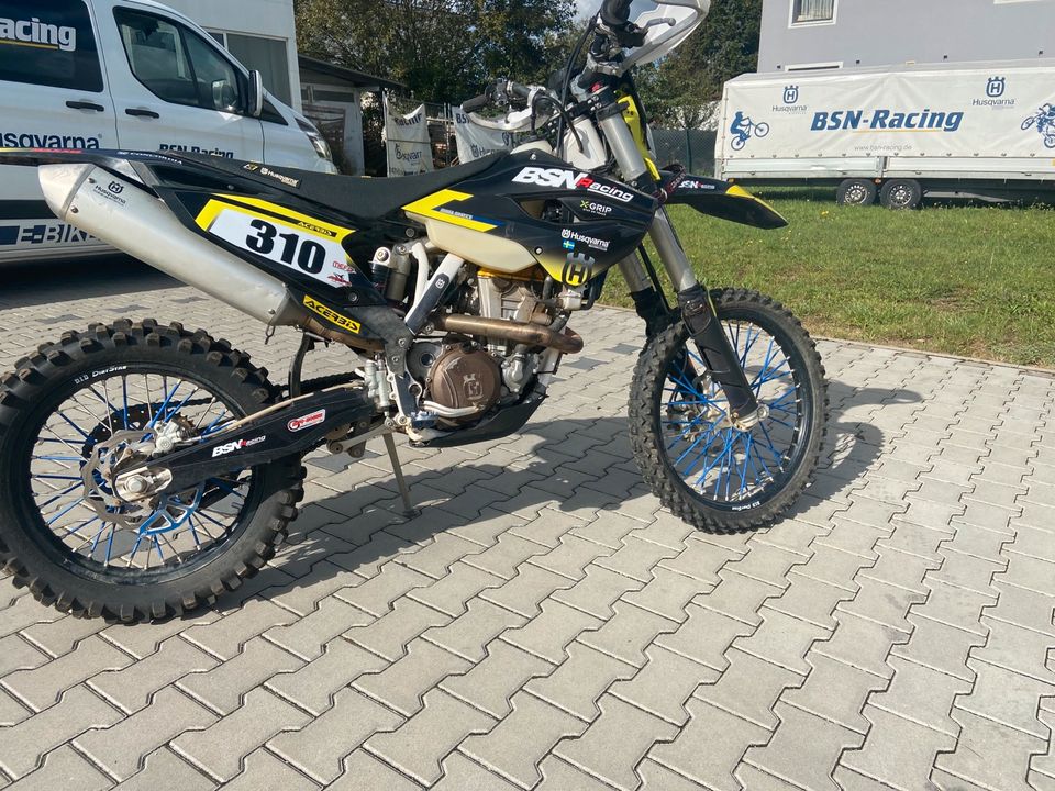 Husqvarna FE350 Modell 2015 in Burgthann 