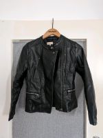 Gebrauchte Kids only Kunstleder Biker Jacke in schwarz Größe 158 Hessen - Neu-Isenburg Vorschau