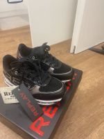 Replay Schuhe Sneaker schwarz neu Gr 32 Niedersachsen - Salzhausen Vorschau