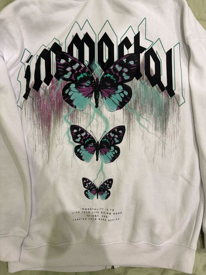 Zip-up Pullover mit Schmetterling Backprint Größe L in Langenfeld