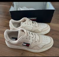 Tommy Hilfiger Sneaker in Größe 37 Neu Bochum - Bochum-Mitte Vorschau