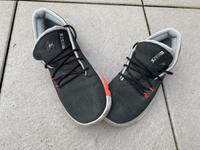 Dunkelgraue Under Armour  Sneakers Steph Curry 3 Zero II Baden-Württemberg - Ettlingen Vorschau