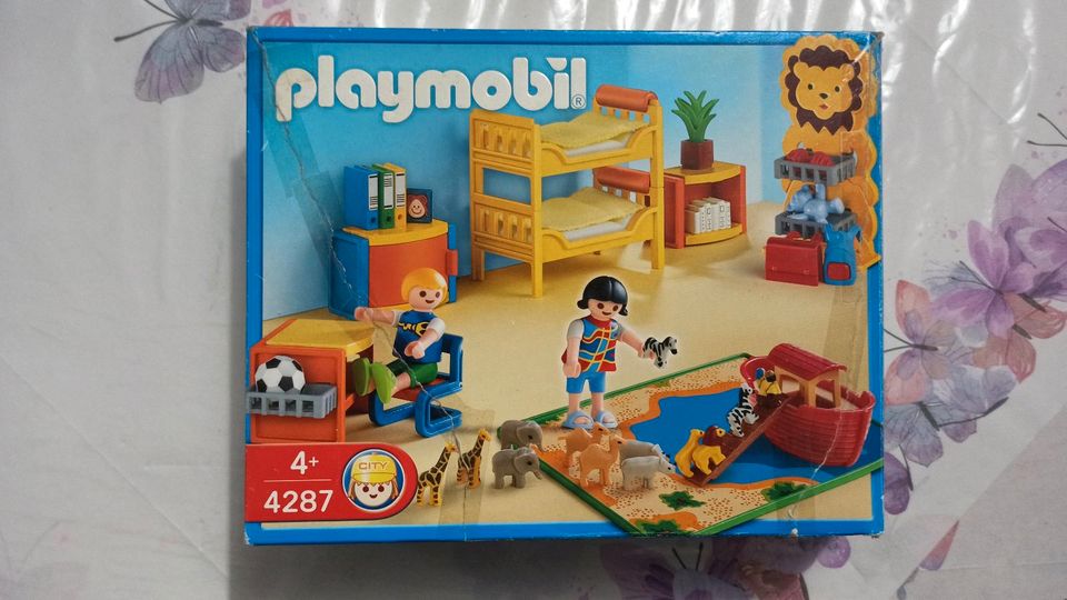 Playmobil Kinderzimmer 4287 in Wetzlar