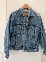 Orginal vintage Levi’s Jeansjacke Jacke jeans made in USA Süd - Niederrad Vorschau