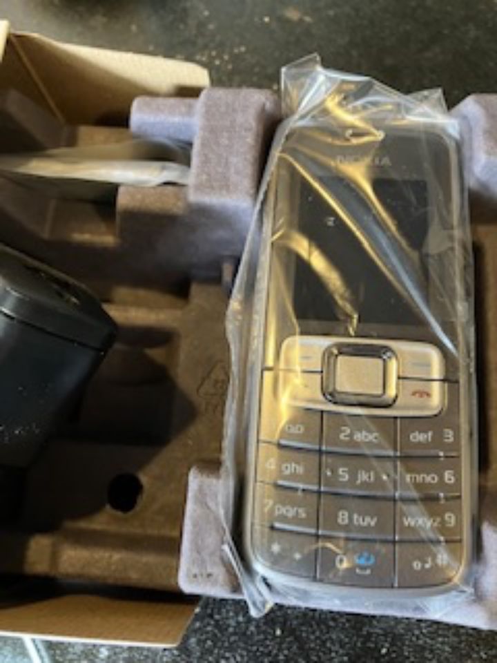 Nokia 3109, unbenutzt im orig. Karton in Hamburg