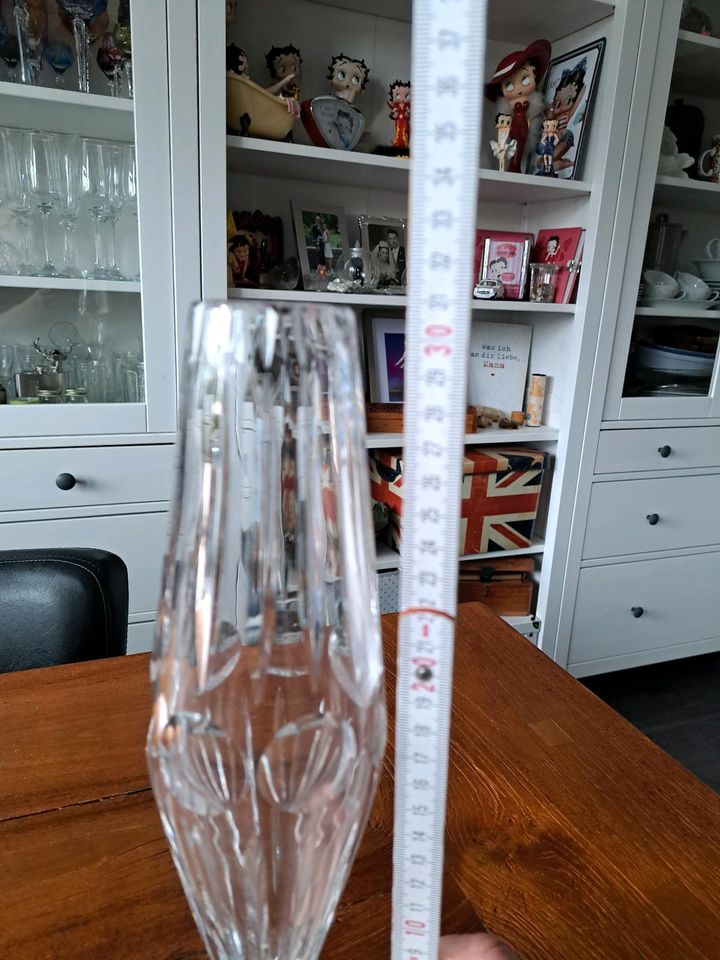 Alte Glas Vase zu verkaufen in Delmenhorst