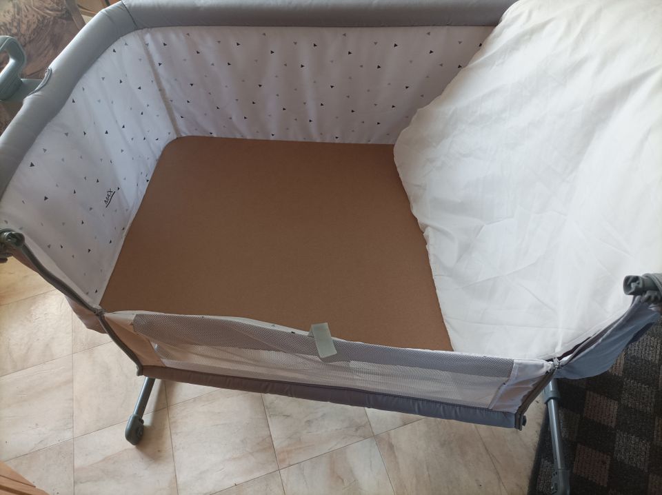 Kinderbett / Baby - Beistellbett von Kinderkraft (gebraucht) in Königsee