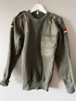 Uniform Pullover grün Militär Köln - Porz Vorschau
