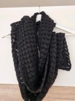 Strickschal schwarz mit Lochmuster Bayern - Raubling Vorschau