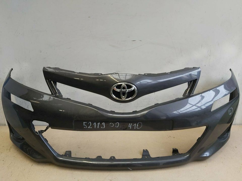 Toyota Yaris Stoßstange vorne 2011-14 Original 5211900410 ✅ in Essen
