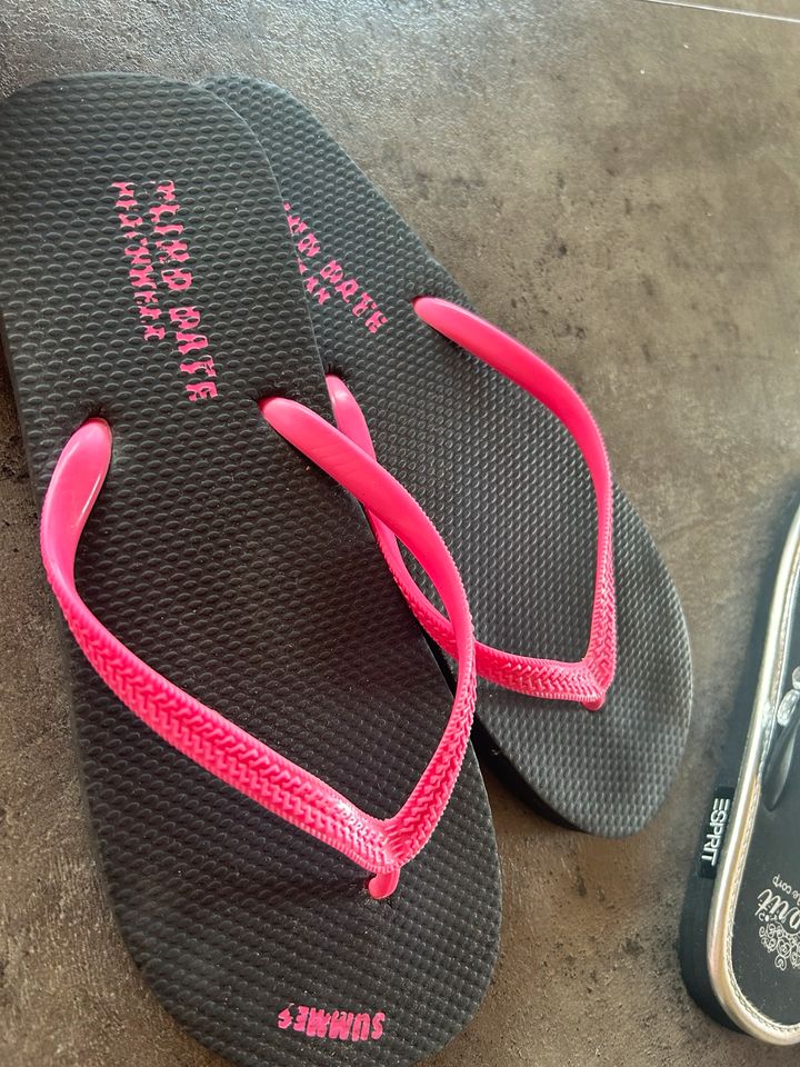 2x Flip Flops Gr:40 in Eggolsheim