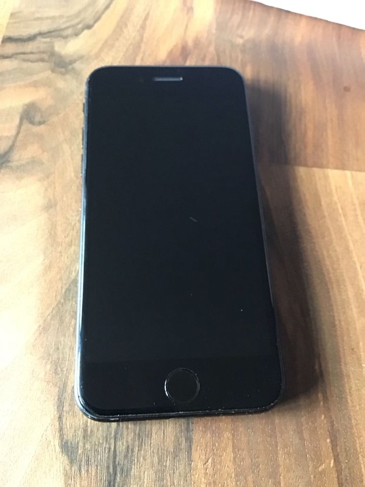 APPLE - iPhone 7 - 32 GB - schwarz - mit ovp in Binau