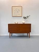 Teak Sideboard Vintage Mid Century 60er Kommode Anrichte 70er Eimsbüttel - Hamburg Rotherbaum Vorschau