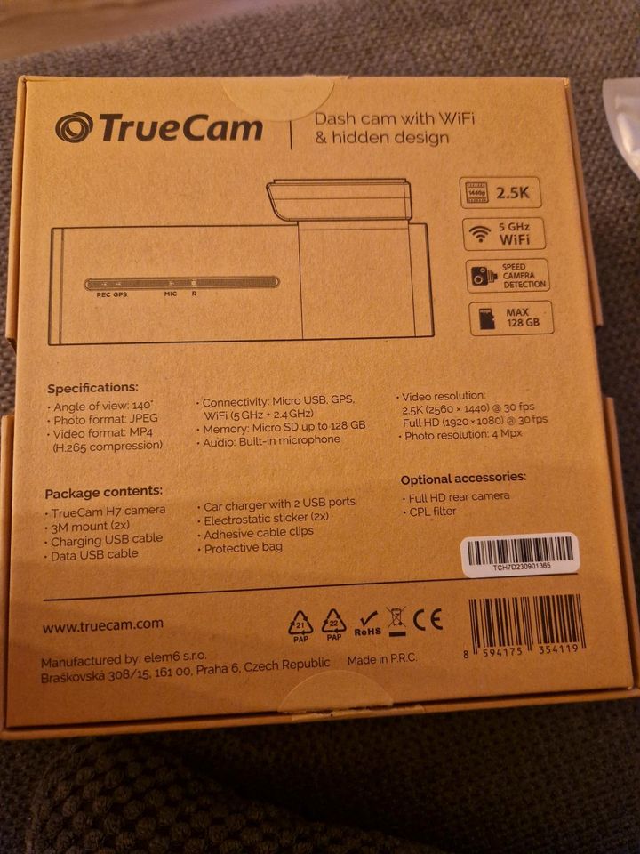 Dash cam Truecam H7 inkl. Rückwärtige Kamera und SD - Karte in Berlin